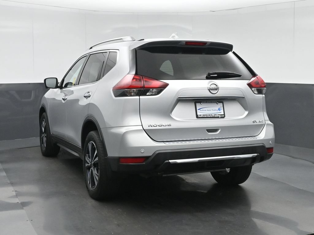 Used 2020 Nissan Rogue SV w/ Premium Package AWD/4WD image 5