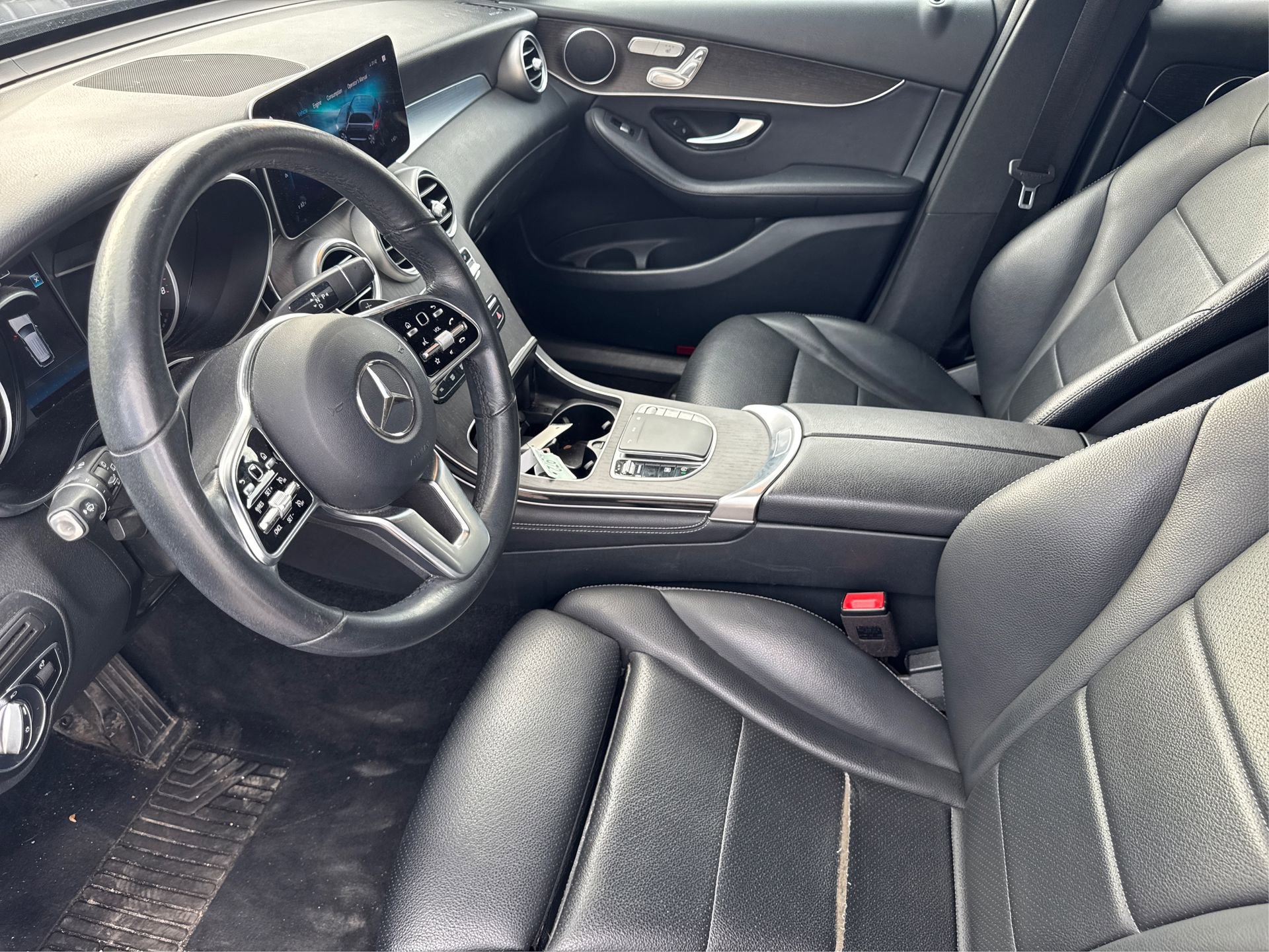 Used 2020 Mercedes-Benz GLC 300 4MATIC image 11