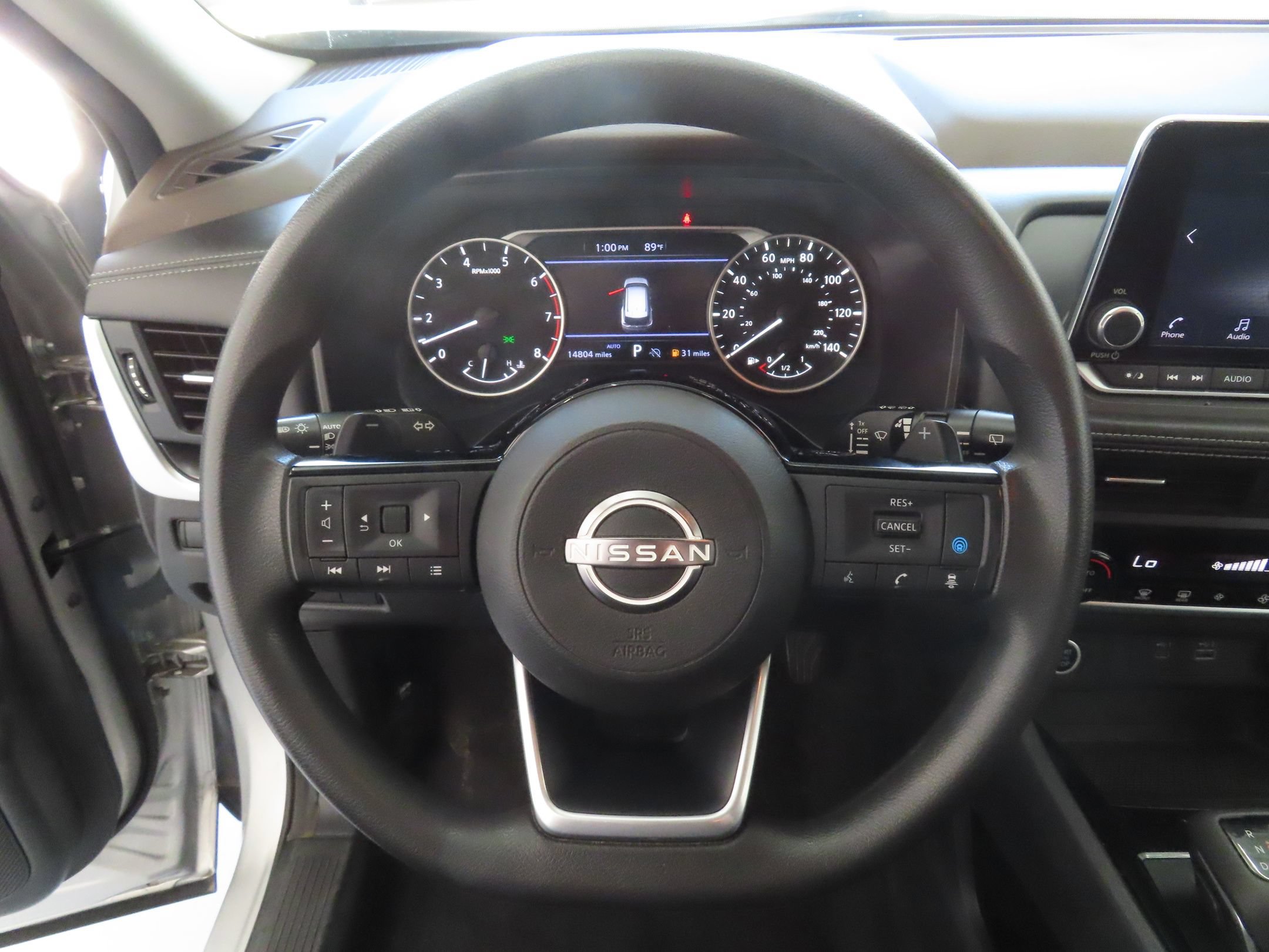 Used 2023 Nissan Rogue SV AWD/4WD image 16