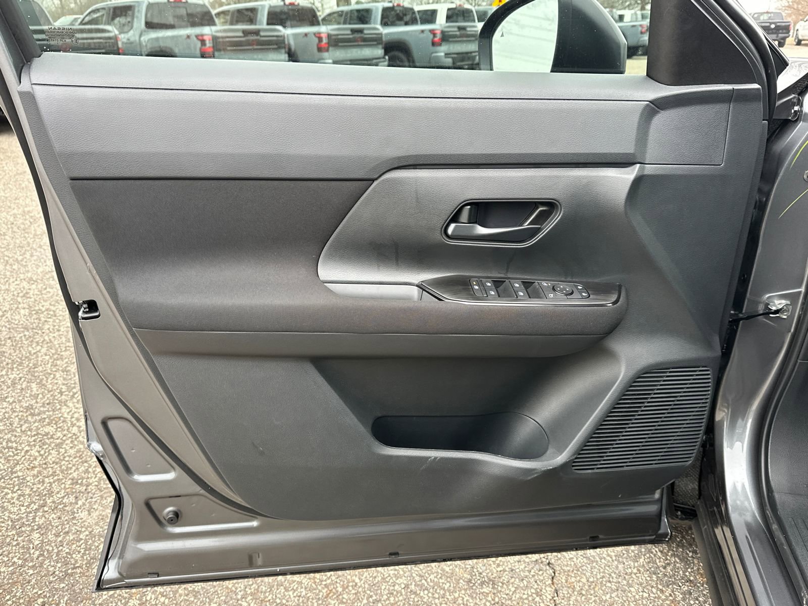 New 2026 Nissan Kicks S w/ Charging Package FWD image 10