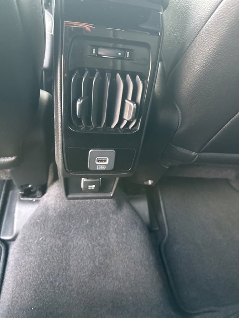 Used 2024 Jeep Compass Latitude image 21