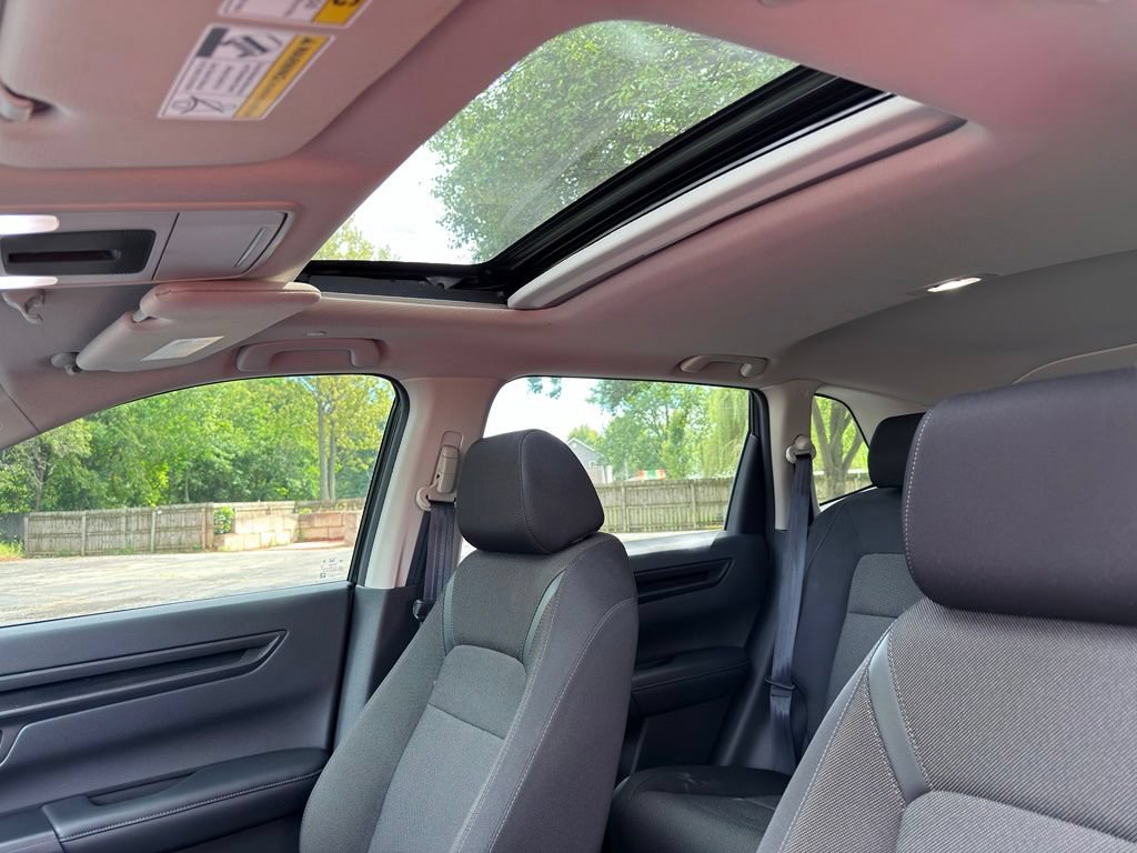 Used 2025 Honda CR-V EX image 21