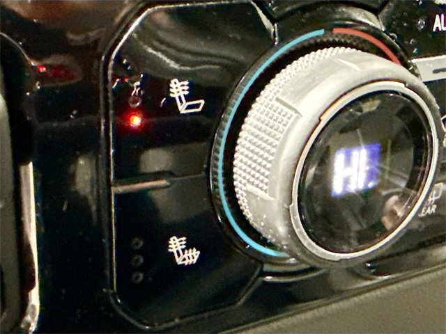 Used 2023 Chevrolet Silverado 1500 LT Trail Boss w/ Convenience Package II image 24