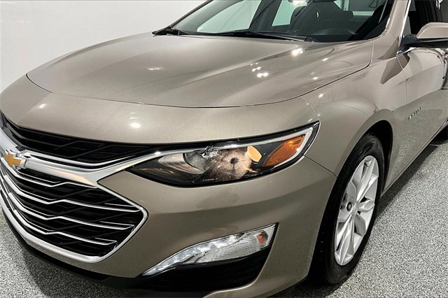Used 2023 Chevrolet Malibu LT image 33