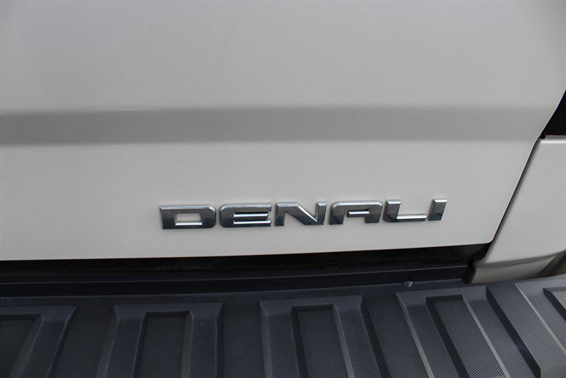 Used 2015 GMC Sierra 1500 Denali w/ Driver Alert Package image 33