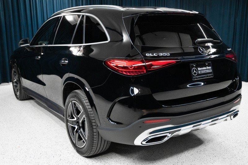 Certified 2026 Mercedes-Benz GLC 300 4MATIC image 7