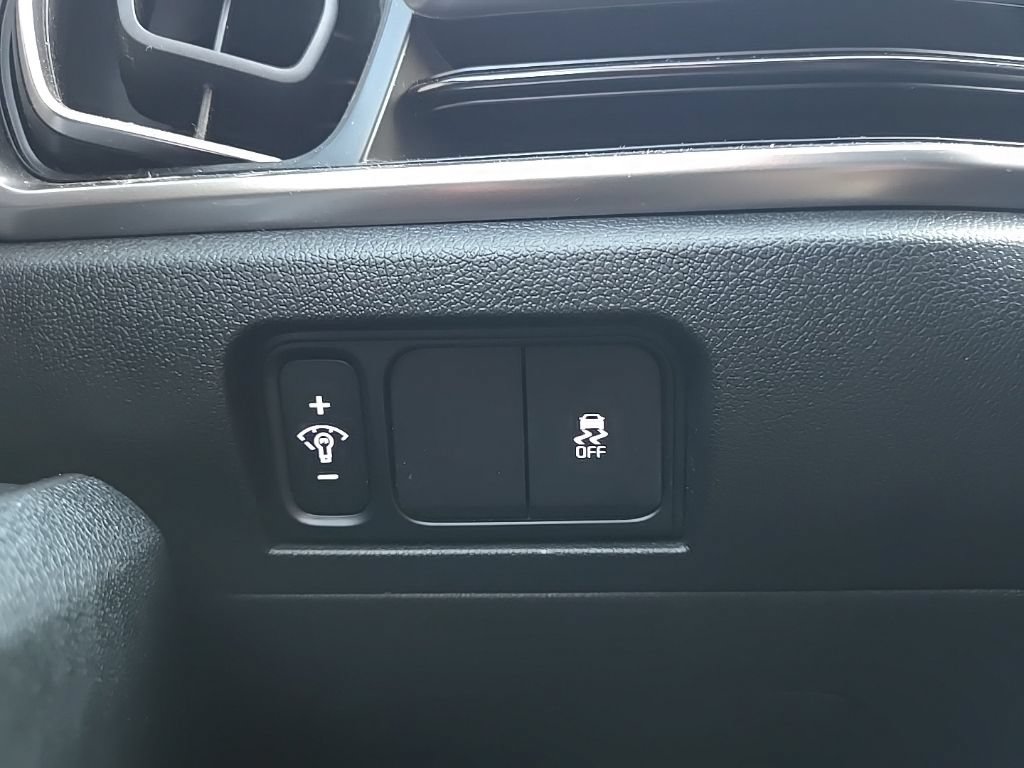 Certified 2024 Kia Sorento LX FWD image 20