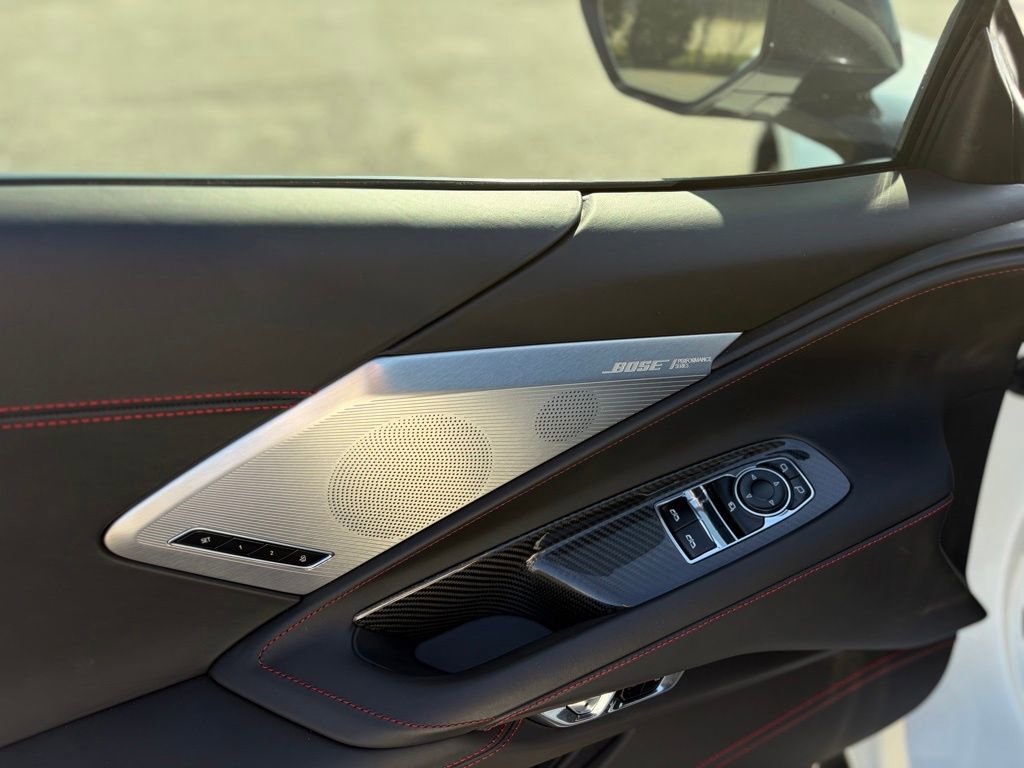 Used 2021 Chevrolet Corvette Stingray Premium Cpe w/ Z51 Performance Package image 15