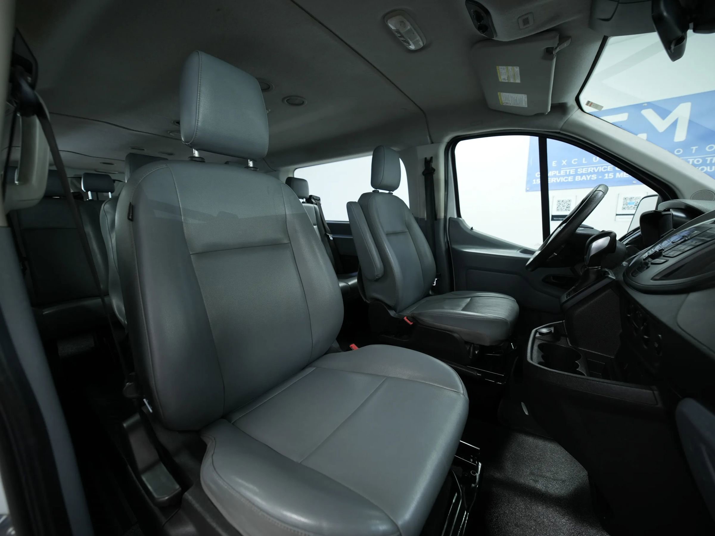 Used 2018 Ford Transit 350 XL image 22