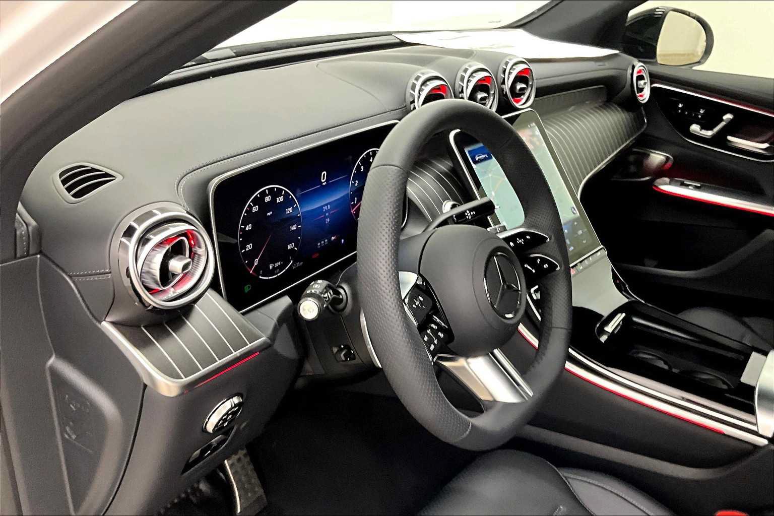 New 2025 Mercedes-Benz GLC 300 4MATIC image 8