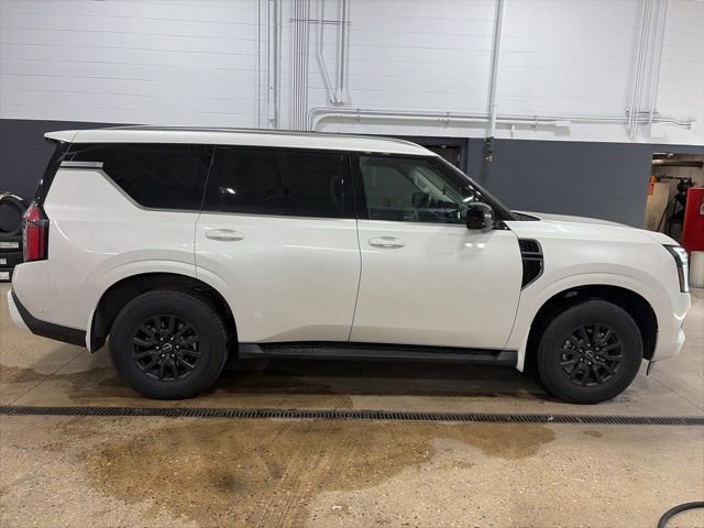 Certified 2025 Nissan Armada SV AWD/4WD image 6