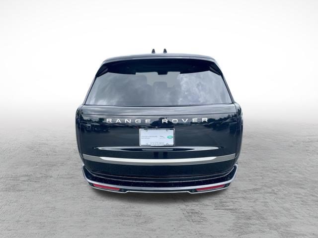 Used 2025 Land Rover Range Rover SE AWD/4WD image 6