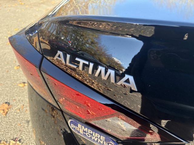 Used 2024 Nissan Altima 2.5 SV AWD/4WD image 7