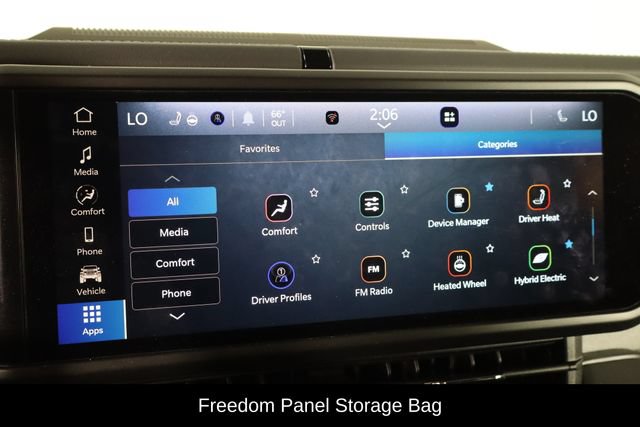Used 2025 Jeep Wrangler Unlimited Sahara w/ Safety Group AWD/4WD image 36