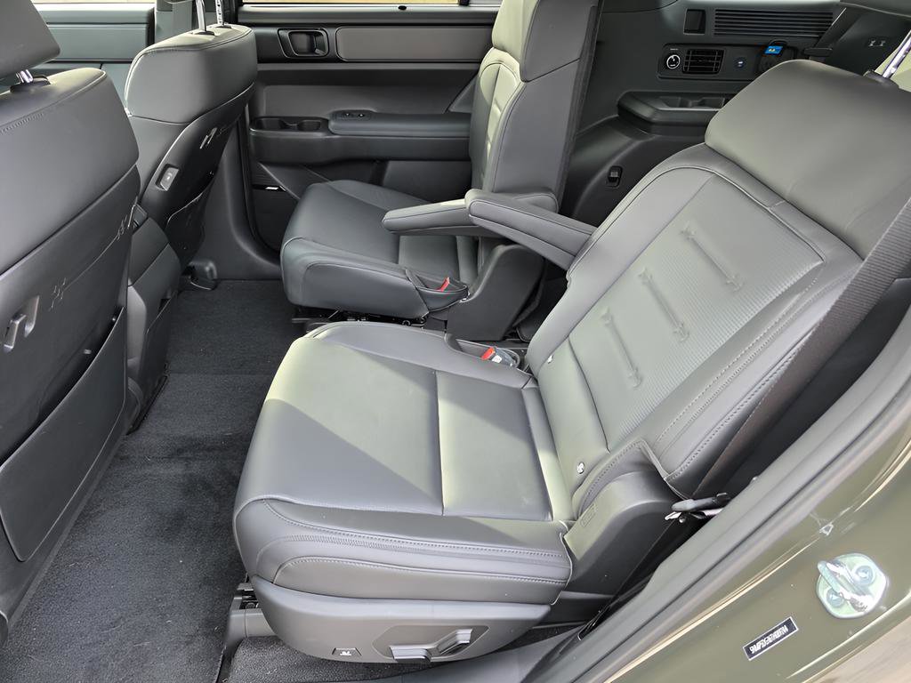 New 2026 Hyundai Santa Fe Calligraphy AWD/4WD image 11
