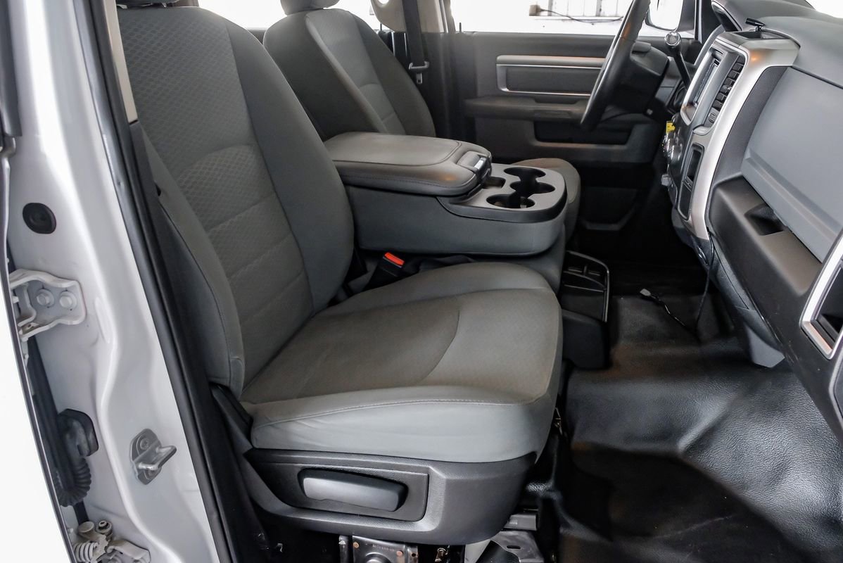 Used 2017 RAM 2500 SLT image 30