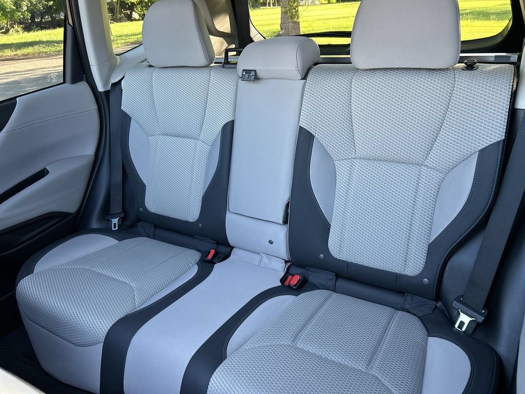 Used 2020 Subaru Forester Premium AWD/4WD image 23