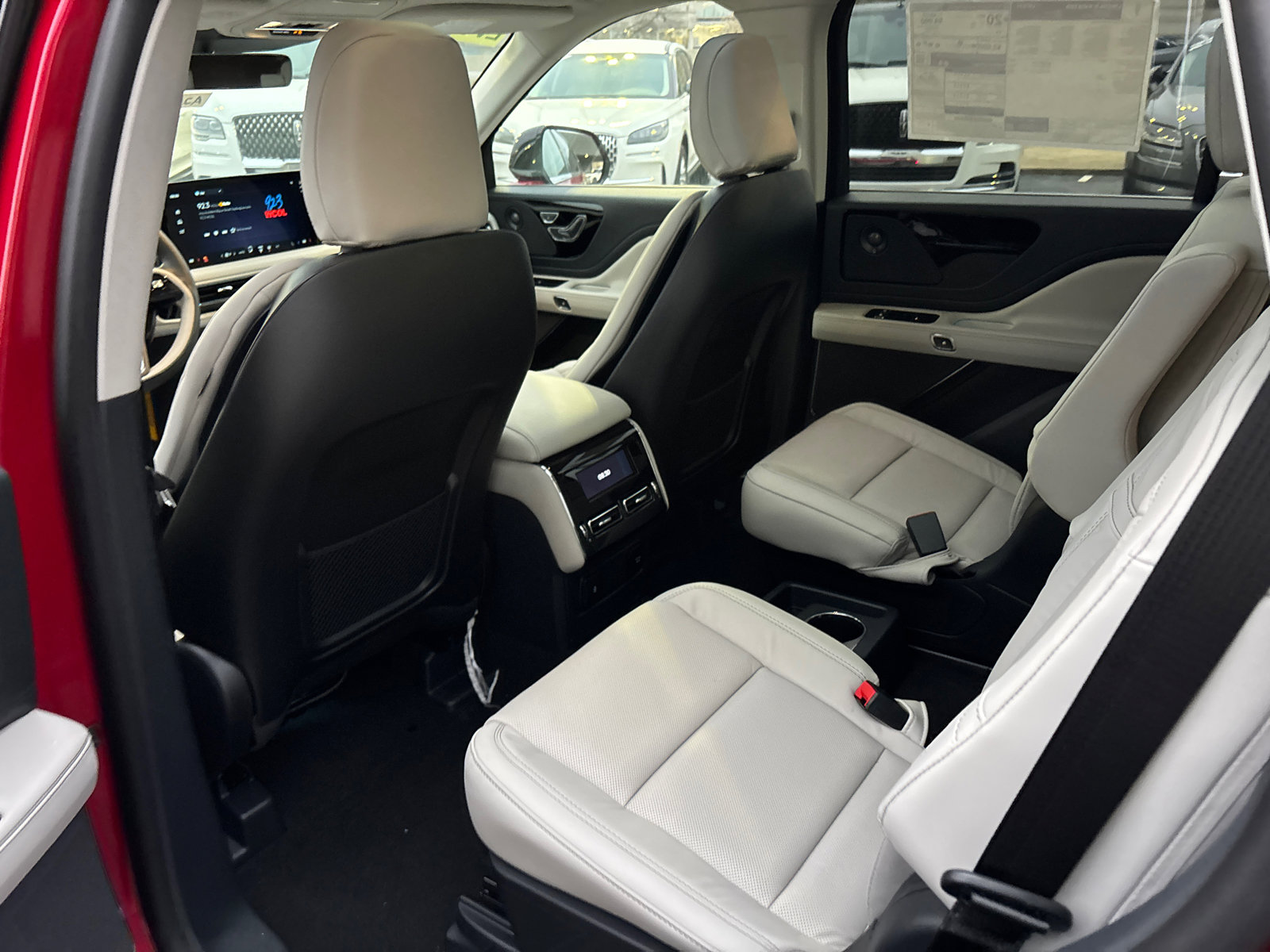 New 2026 Lincoln Aviator Reserve w/ Illumination Package image 27