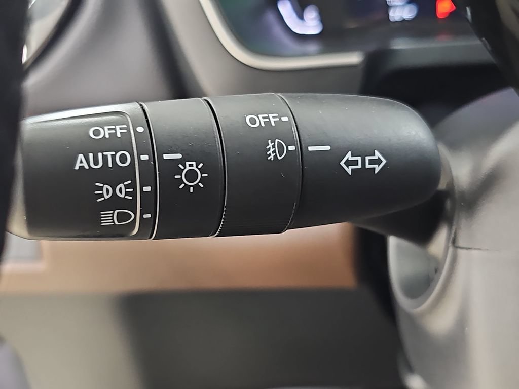 Used 2023 Honda Pilot Elite image 33