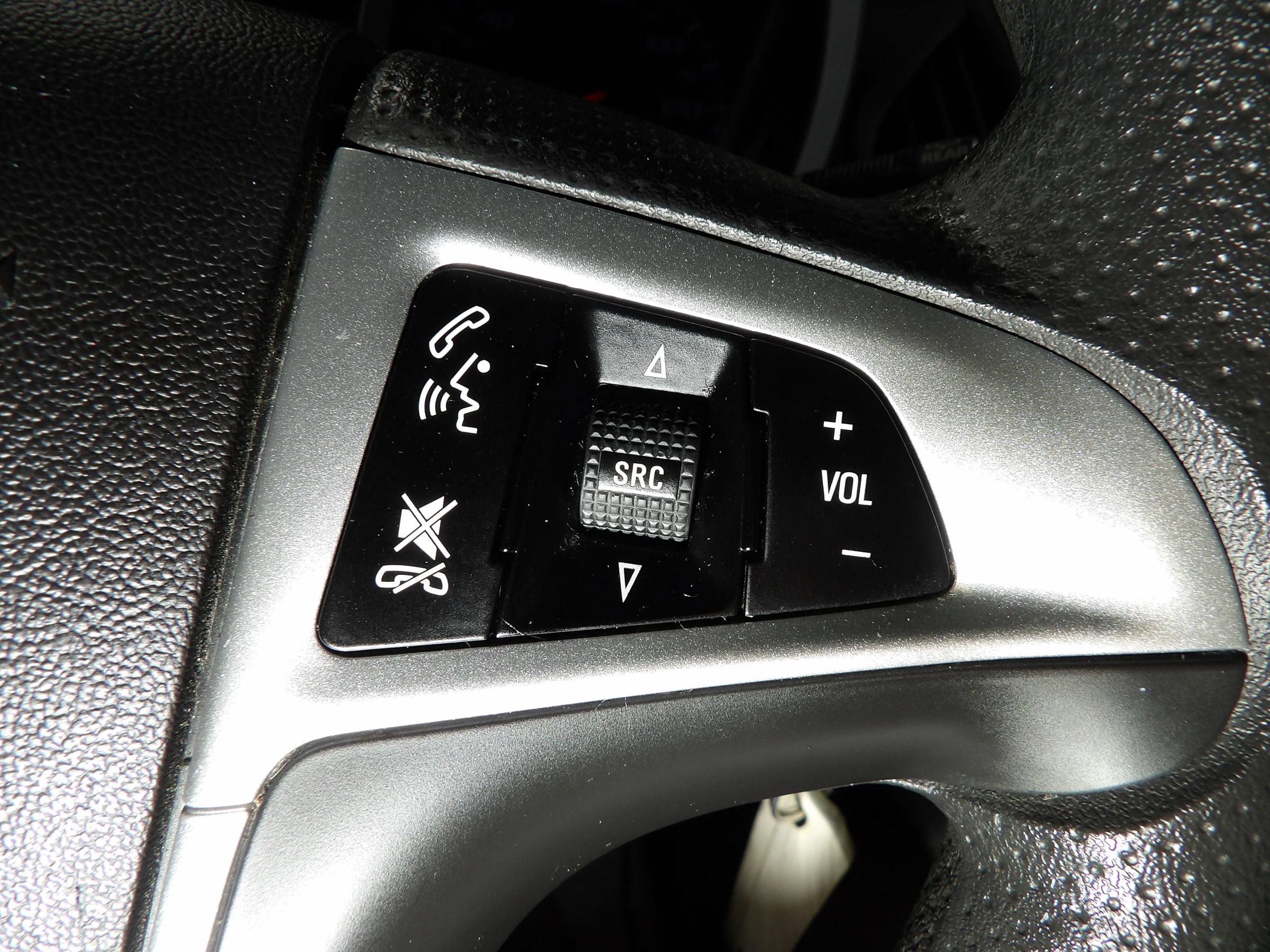 Used 2017 Chevrolet Equinox LT w/ Convenience Package FWD image 17