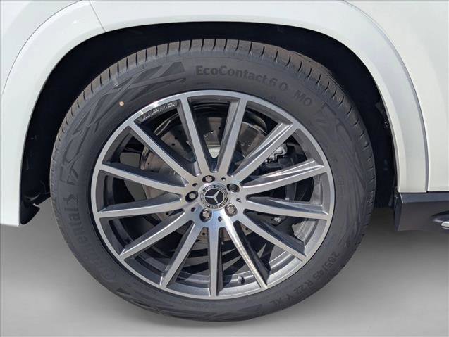 New 2026 Mercedes-Benz GLS 580 4MATIC image 9