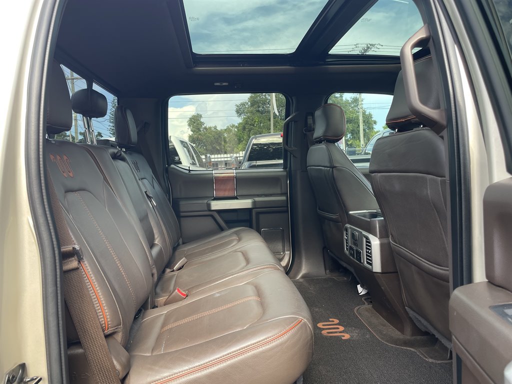 Used 2017 Ford F350 King Ranch w/ King Ranch Ultimate Package AWD/4WD image 27