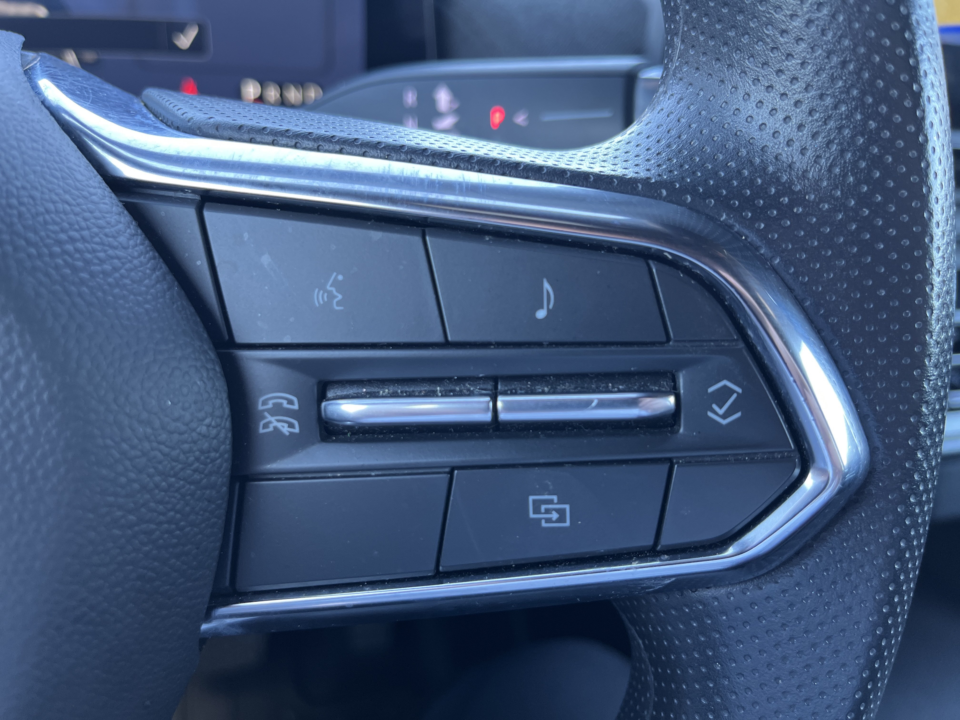 Used 2024 Honda Prologue EX image 24