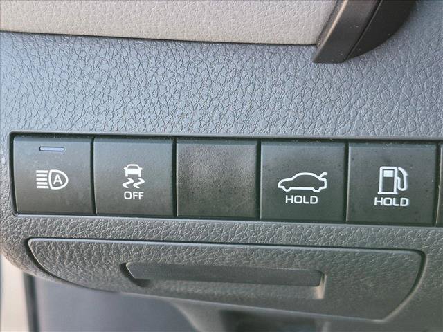 Used 2024 Toyota Camry LE FWD image 12