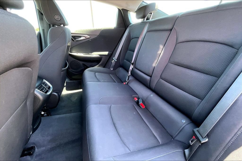 Used 2023 Chevrolet Malibu LT FWD image 24