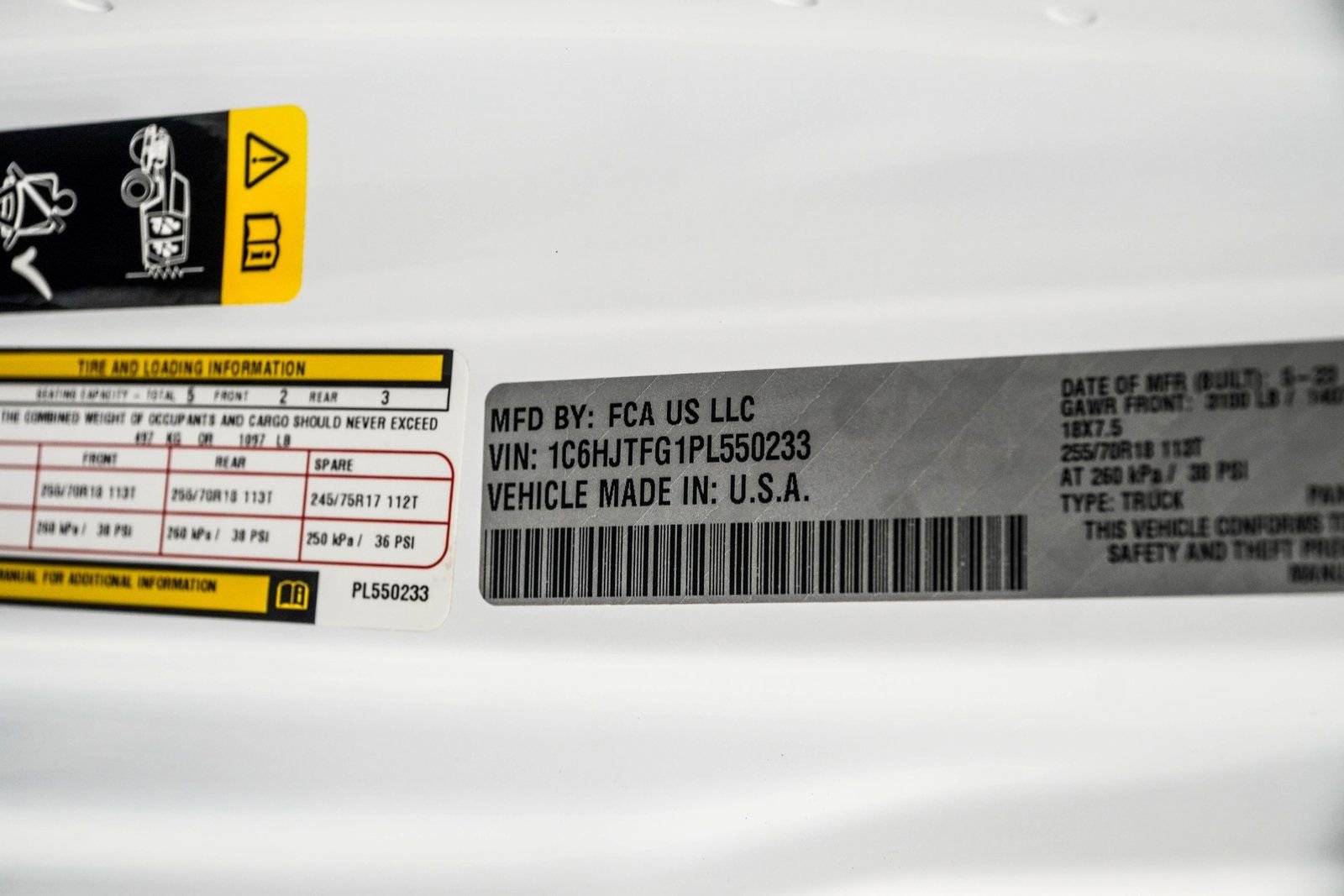 Used 2023 Jeep Gladiator Overland w/ LED Lighting Group image 37