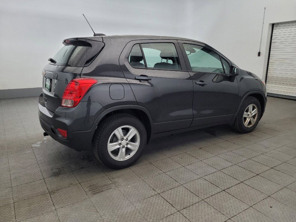 Used 2020 Chevrolet Trax LS FWD image 10