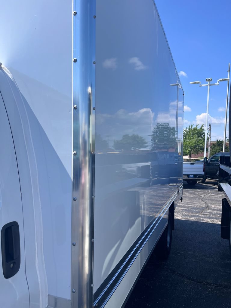 New 2026 Chevrolet Express 3500 w/ Power Convenience Package RWD image 6