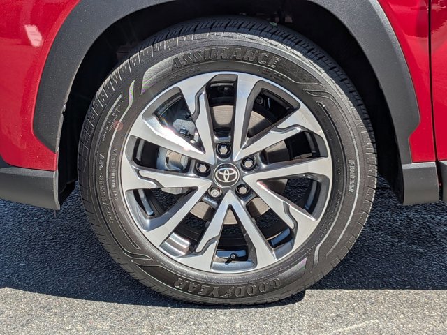 Certified 2025 Toyota Corolla Cross XLE w/ Convenience Package image 22