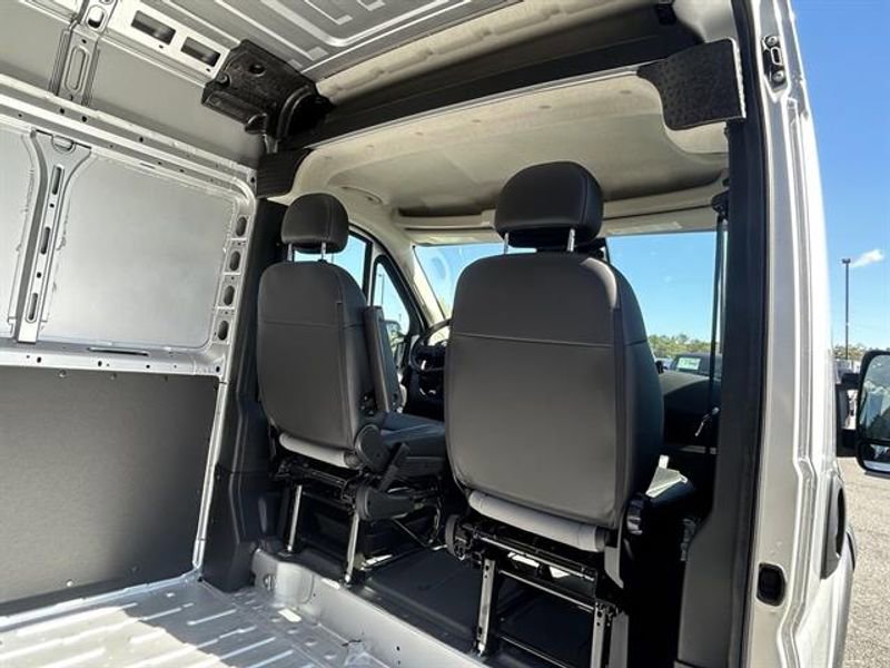 New 2026 RAM ProMaster 2500 w/ Storage Group FWD image 11