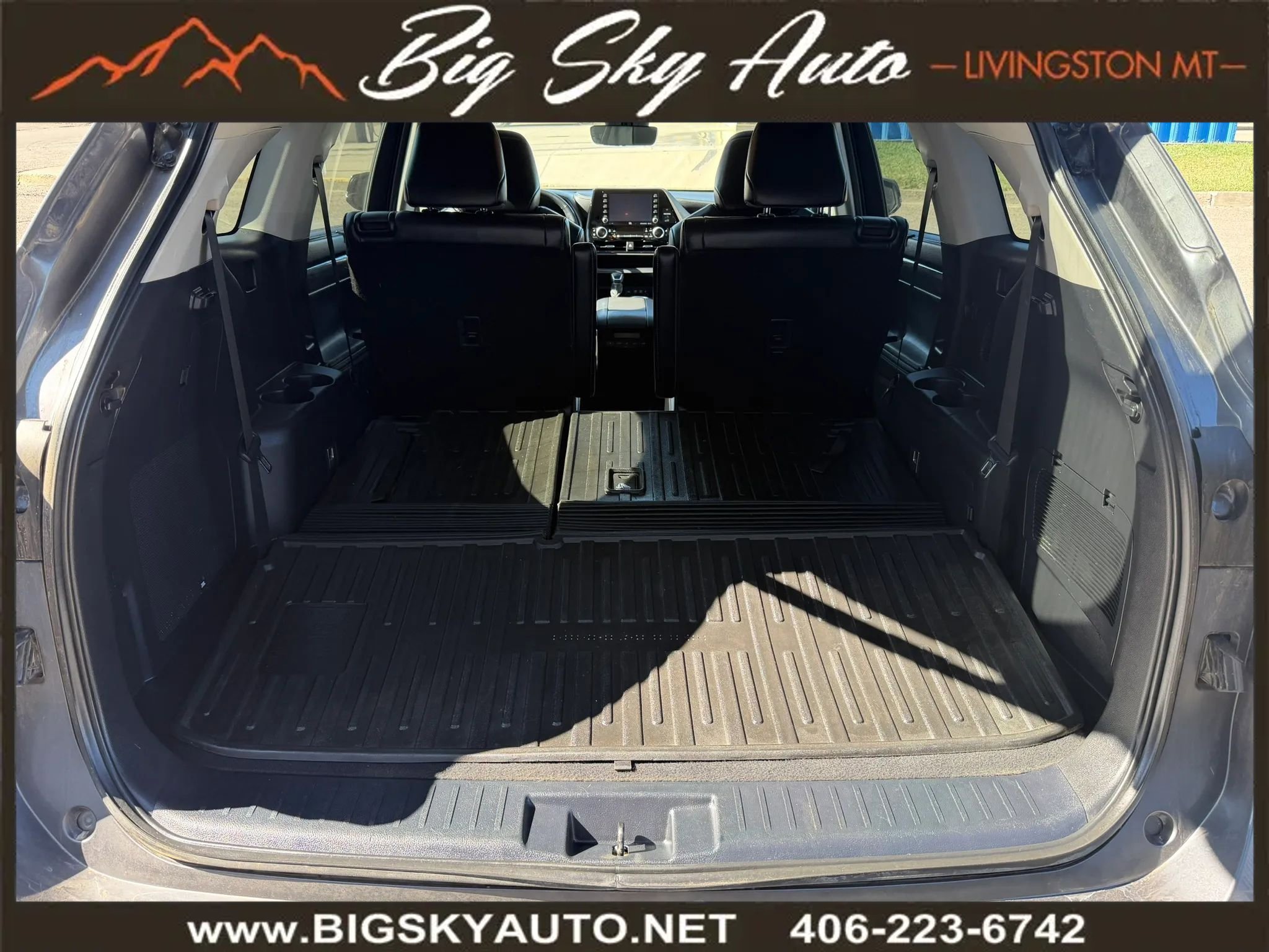 Used 2021 Toyota Highlander Limited image 25