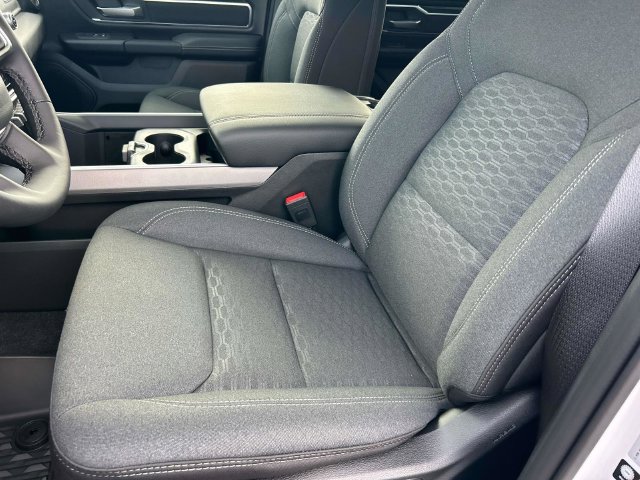 New 2027 RAM 1500 4x4 Crew Cab image 23