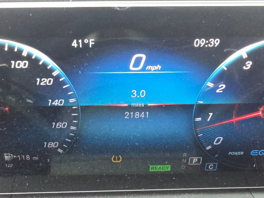 Used 2023 Mercedes-Benz GLE 53 AMG 4MATIC image 30