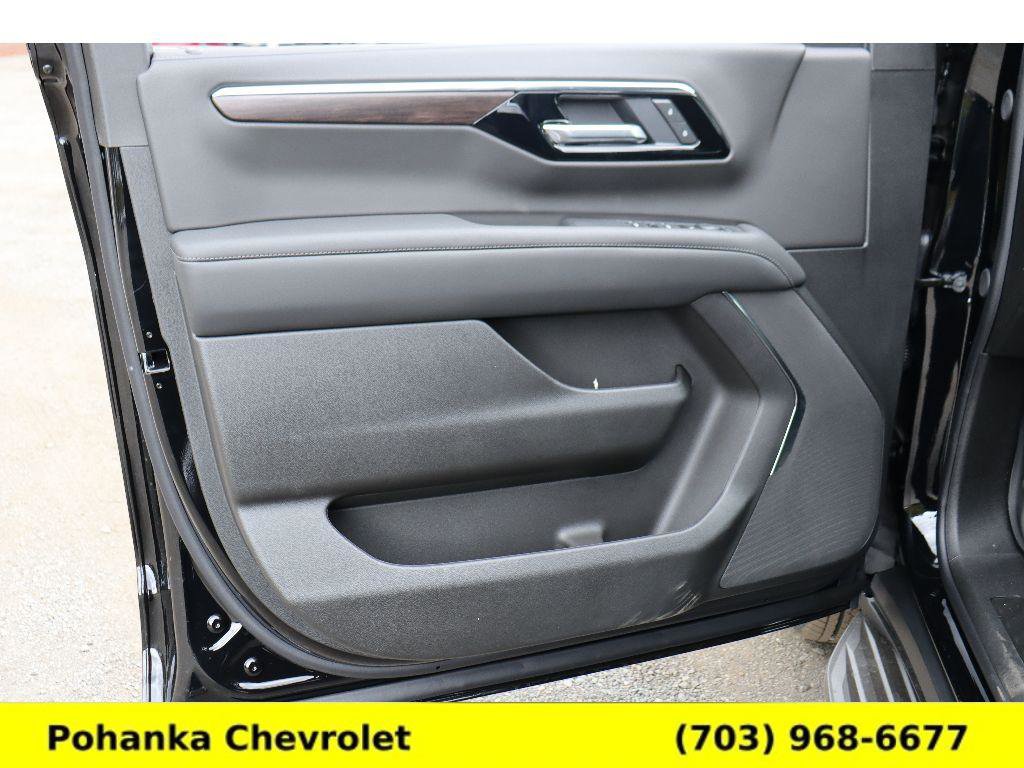 New 2026 Chevrolet Suburban LS image 20
