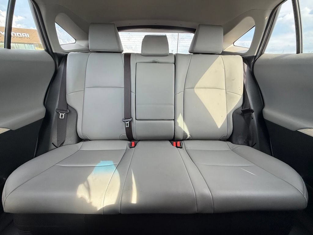 Used 2024 Toyota Venza XLE AWD/4WD image 32