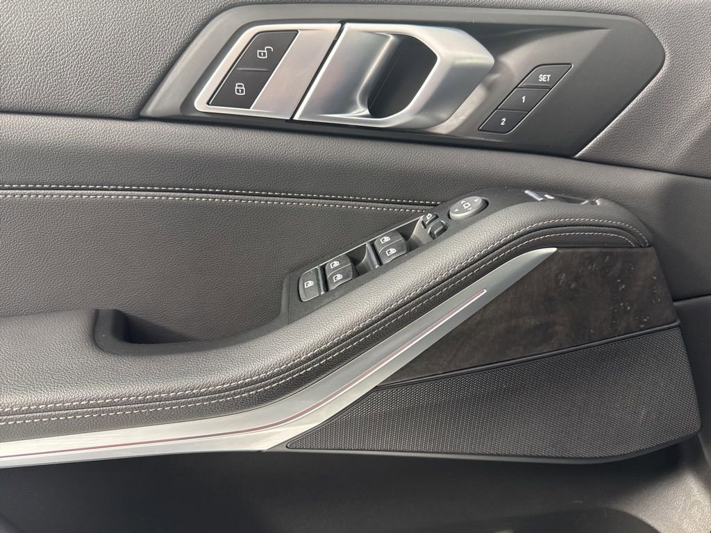 Certified 2022 BMW X5 xDrive40i w/ Premium Package image 13