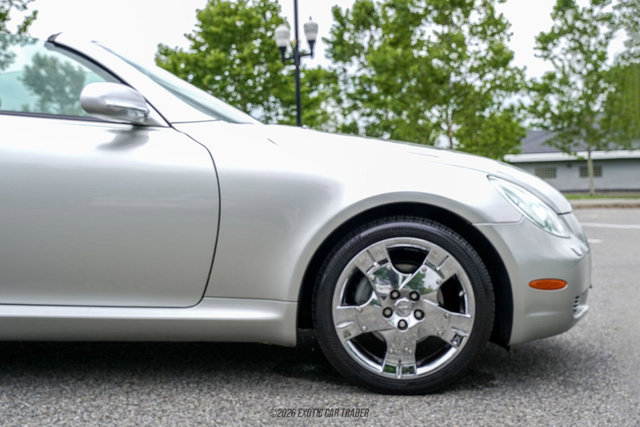 Used 2005 Lexus SC 430 Convertible RWD image 11