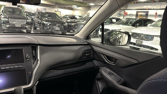 Used 2024 Subaru Outback AWD/4WD image 24