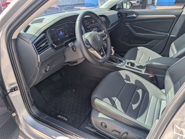 Certified 2024 Volkswagen Jetta SE FWD image 13