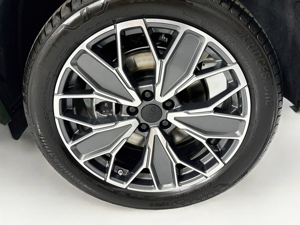 New 2026 Audi Q5 Premium Plus AWD/4WD image 30