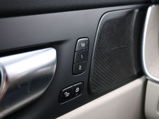 Used 2022 Volvo XC60 B5 Inscription w/ Climate Package image 29