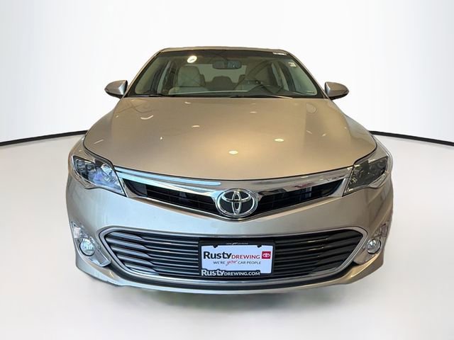 Used 2015 Toyota Avalon XLE Touring FWD image 2