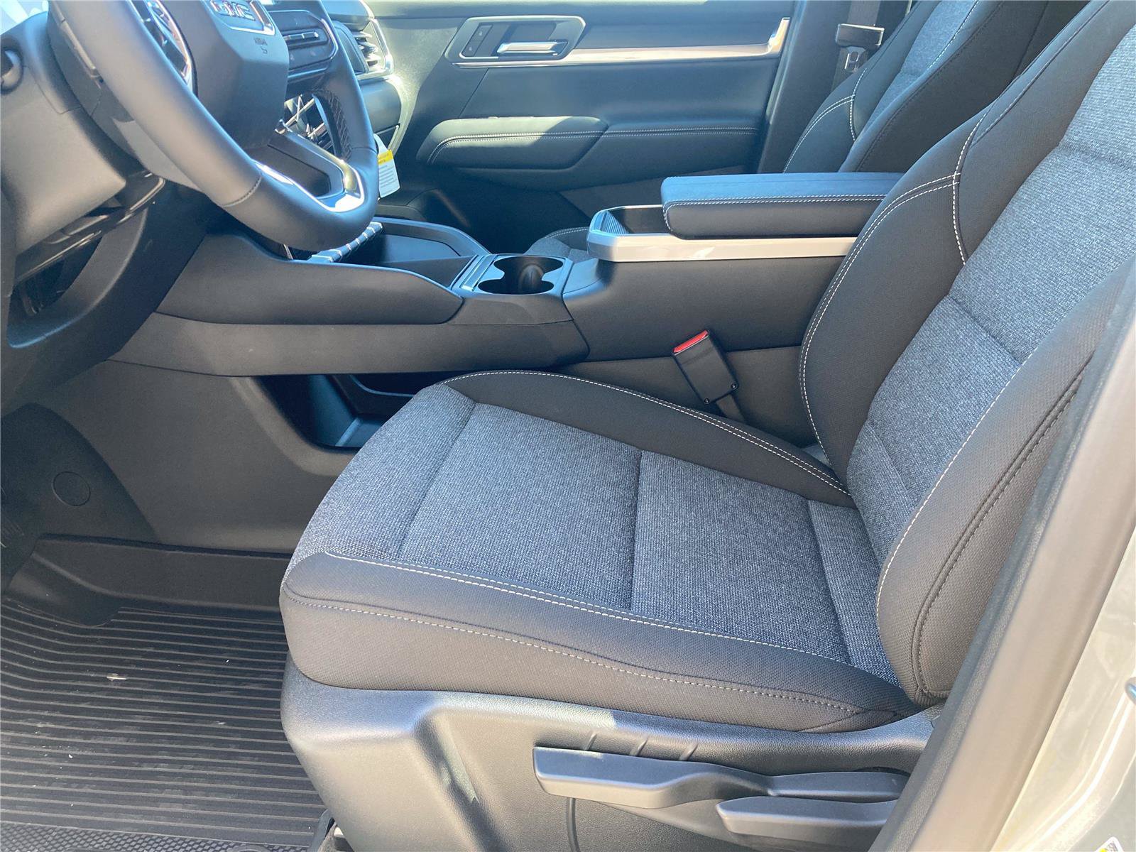 New 2026 GMC Terrain Elevation w/ Black Edition FWD image 23