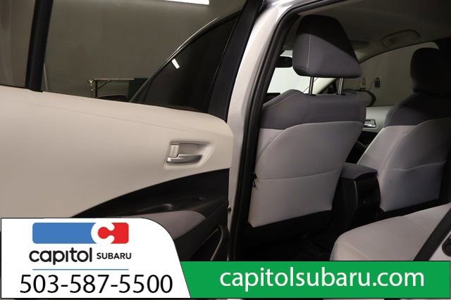 Used 2020 Toyota Corolla LE FWD image 26