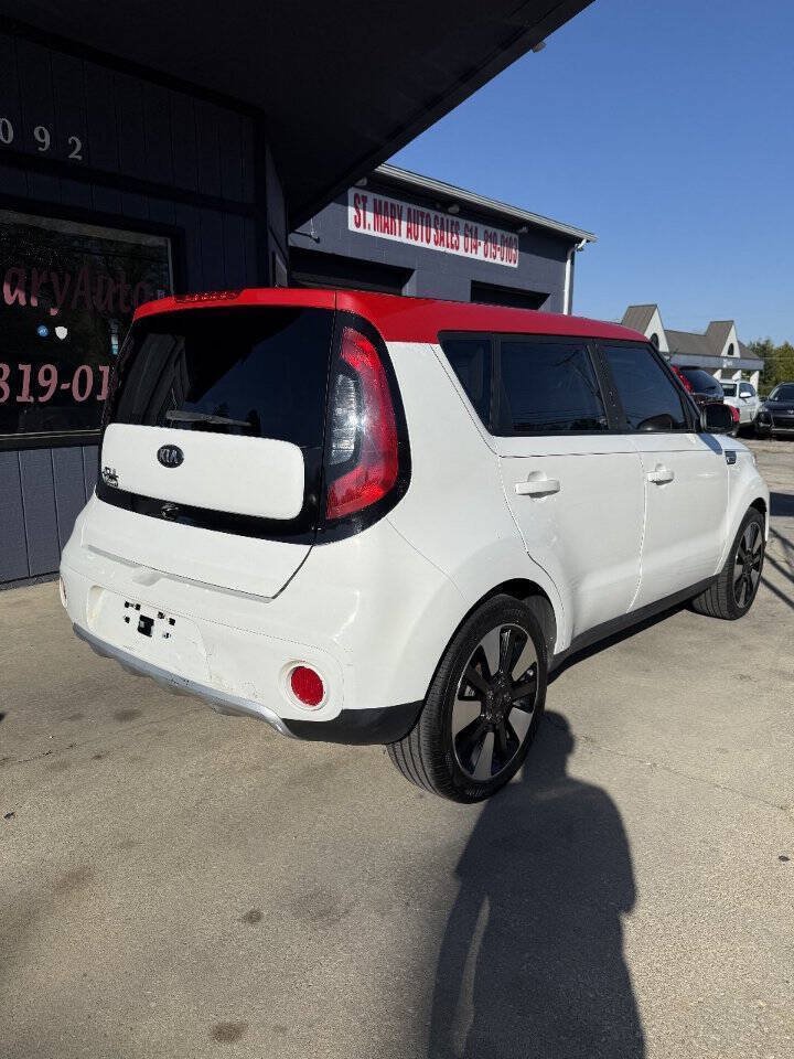 Used 2017 Kia Soul + w/ Designer's Package FWD image 6