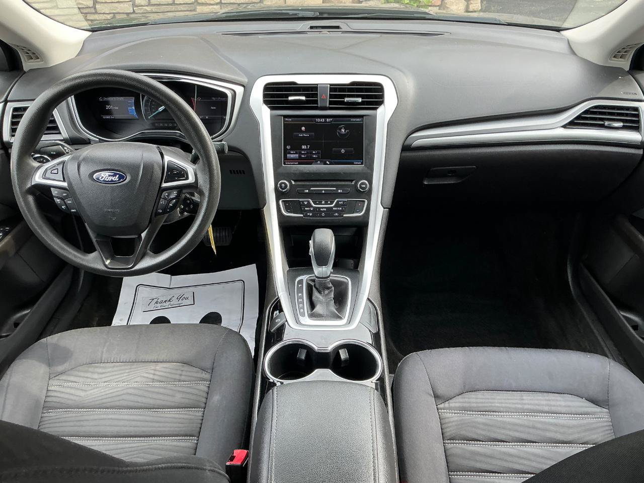Used 2016 Ford Fusion SE FWD image 16